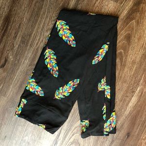 LuLaRoe tall and curvy feather leggings